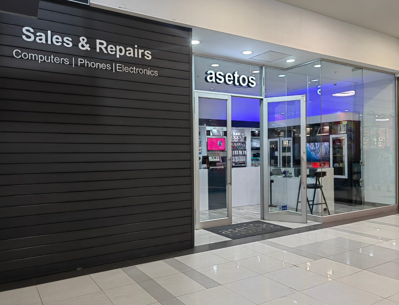 Asetos Computers shop front at The Zone Rosebank